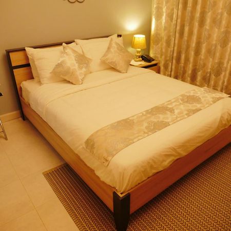 Ivory Castle Limited Hotel Kampala Eksteriør billede
